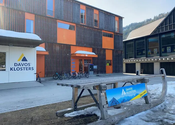 Davos, Residenz Meierhof, Chasa Hubertus *